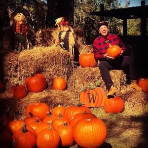 Meet your Posher, Raymond